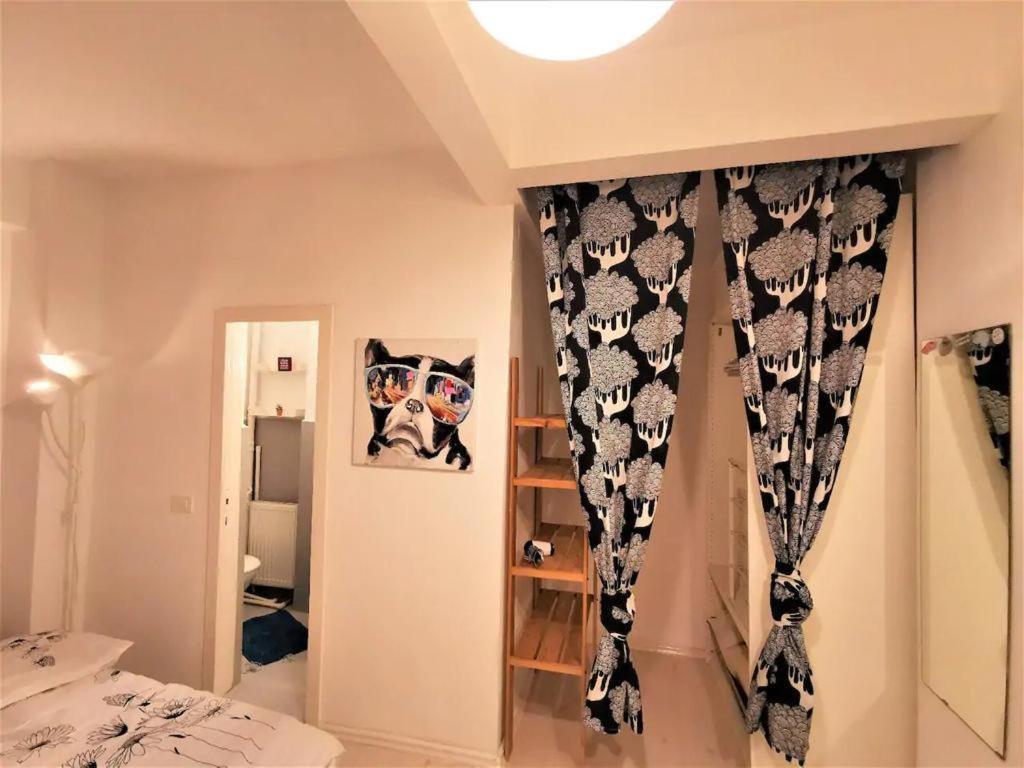 부쿠레슈티 Luxury Piata Universitate Old Town 아파트 외부 사진